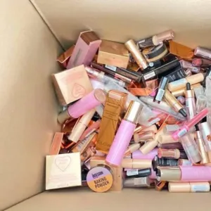 Cosmetics Pallet
